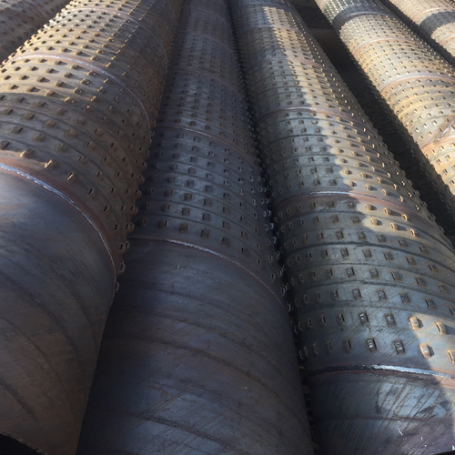 果洛孔式滤水管的材质选择